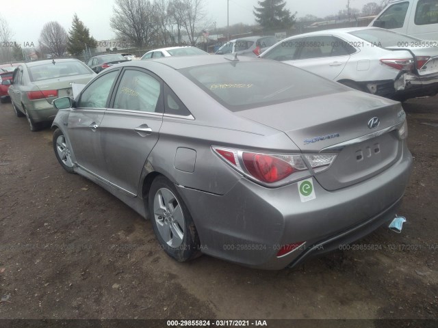 Photo 2 VIN: KMHEC4A43CA060161 - HYUNDAI SONATA 