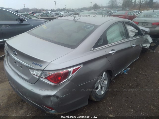 Photo 3 VIN: KMHEC4A43CA060161 - HYUNDAI SONATA 