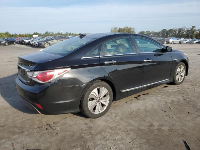 Photo 2 VIN: KMHEC4A43DA079892 - HYUNDAI SONATA HYB 