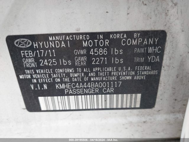 Photo 8 VIN: KMHEC4A44BA001117 - HYUNDAI SONATA HYBRID 