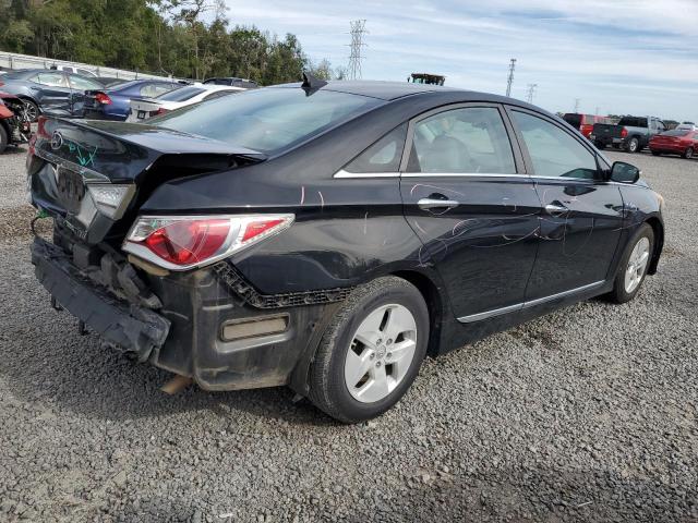 Photo 2 VIN: KMHEC4A44BA005698 - HYUNDAI SONATA 