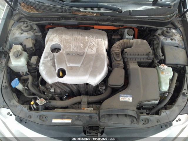 Photo 9 VIN: KMHEC4A44BA015731 - HYUNDAI SONATA 