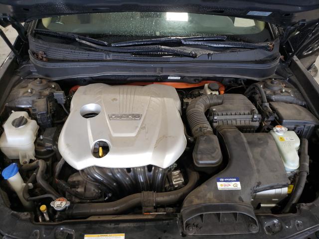 Photo 6 VIN: KMHEC4A44CA026150 - HYUNDAI SONATA HYB 