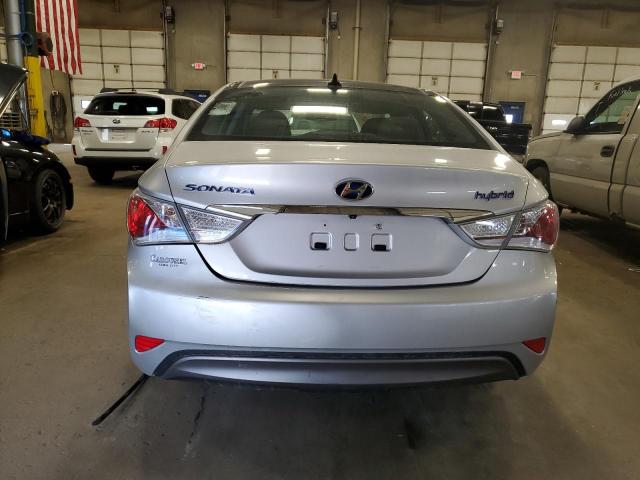 Photo 5 VIN: KMHEC4A44CA027637 - HYUNDAI SONATA HYB 