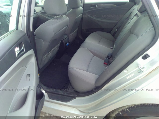 Photo 7 VIN: KMHEC4A44CA036581 - HYUNDAI SONATA 