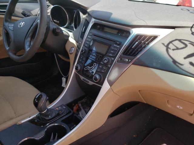 Photo 8 VIN: KMHEC4A44CA042770 - HYUNDAI SONATA HYB 