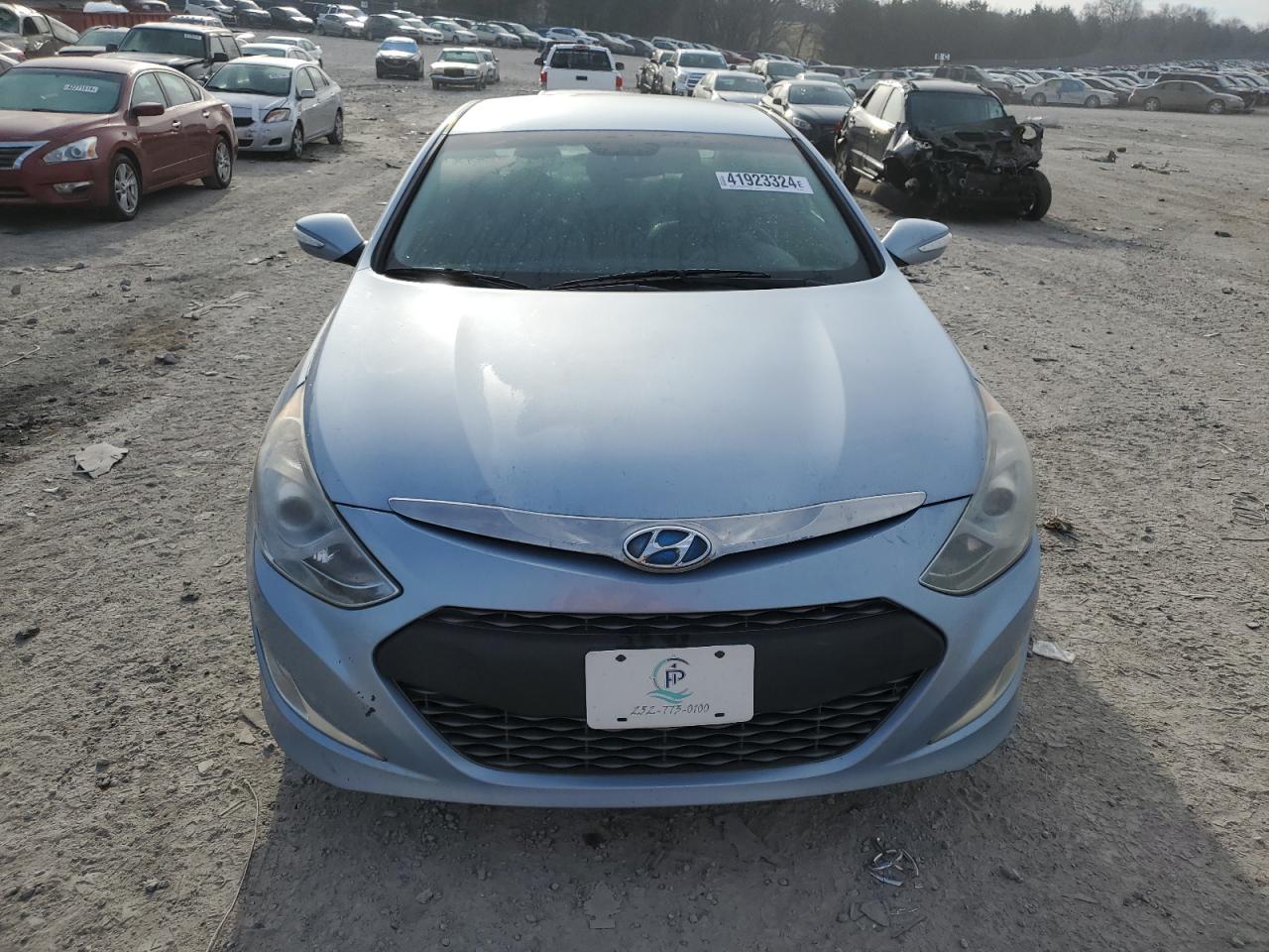 Photo 4 VIN: KMHEC4A44CA043837 - HYUNDAI SONATA 