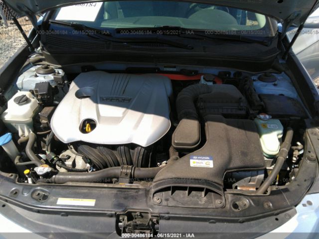 Photo 9 VIN: KMHEC4A44CA044504 - HYUNDAI SONATA 