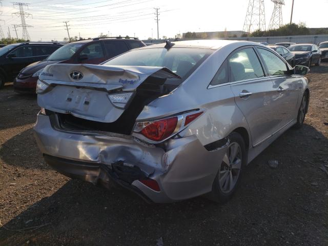 Photo 3 VIN: KMHEC4A44CA047032 - HYUNDAI SONATA 