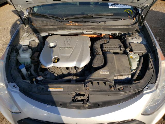 Photo 6 VIN: KMHEC4A44CA047032 - HYUNDAI SONATA 