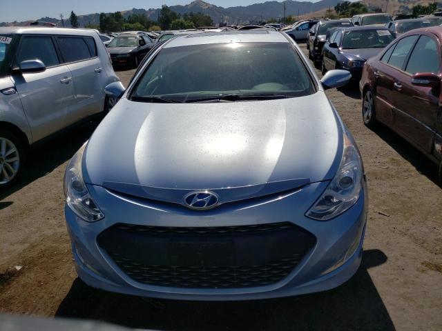 Photo 4 VIN: KMHEC4A44CA055356 - HYUNDAI SONATA HYB 