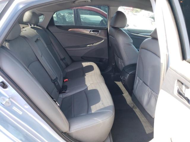 Photo 9 VIN: KMHEC4A44CA055356 - HYUNDAI SONATA HYB 