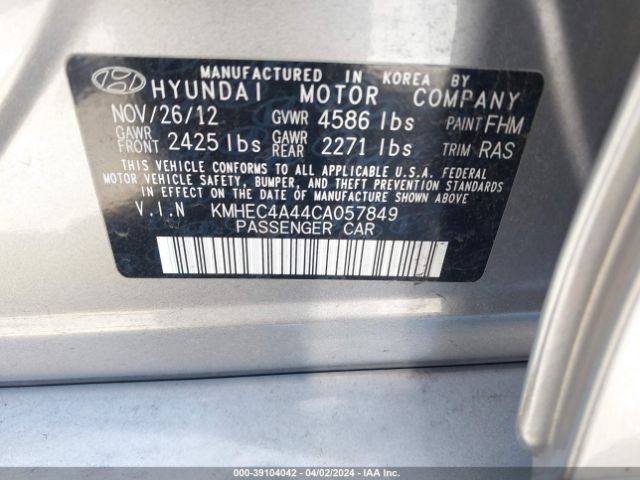 Photo 8 VIN: KMHEC4A44CA057849 - HYUNDAI SONATA HYBRID 