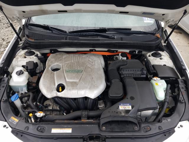 Photo 6 VIN: KMHEC4A44DA095177 - HYUNDAI SONATA HYB 