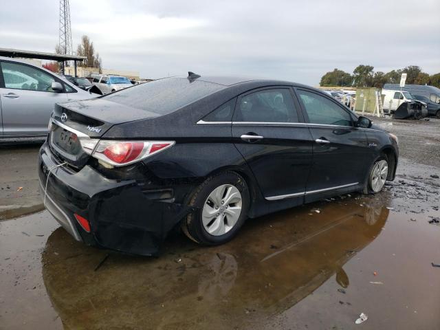 Photo 2 VIN: KMHEC4A44DA095972 - HYUNDAI SONATA 