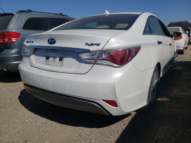 Photo 3 VIN: KMHEC4A44FA131663 - HYUNDAI SONATA HYB 