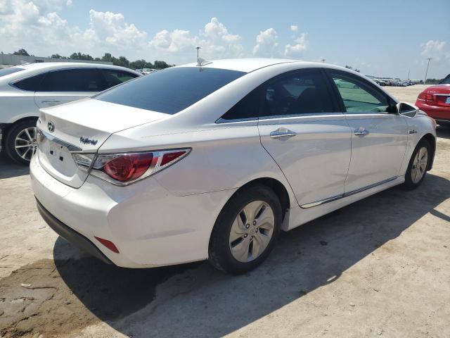 Photo 2 VIN: KMHEC4A44FA138855 - HYUNDAI SONATA HYB 