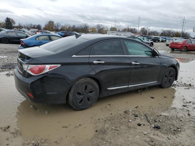 Photo 2 VIN: KMHEC4A44FA139200 - HYUNDAI SONATA HYB 