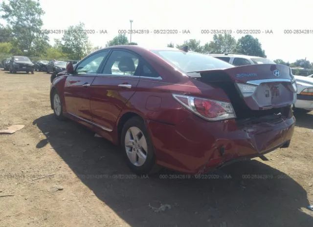 Photo 2 VIN: KMHEC4A45BA002082 - HYUNDAI SONATA 