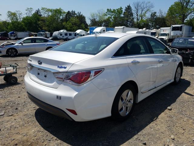 Photo 3 VIN: KMHEC4A45BA003538 - HYUNDAI SONATA HYB 