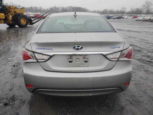 Photo 5 VIN: KMHEC4A45BA003913 - HYUNDAI SONATA 