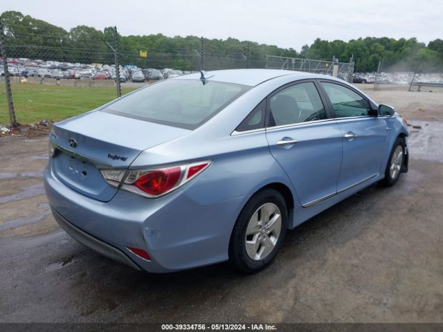 Photo 3 VIN: KMHEC4A45BA005127 - HYUNDAI SONATA HYBRID 