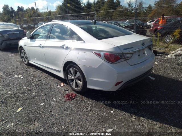 Photo 2 VIN: KMHEC4A45BA011798 - HYUNDAI SONATA 