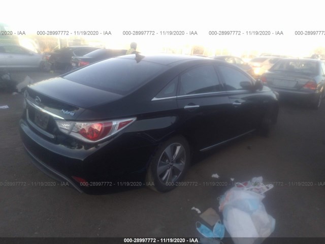 Photo 3 VIN: KMHEC4A45CA020342 - HYUNDAI SONATA 