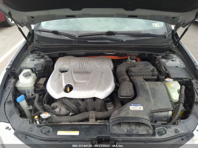 Photo 9 VIN: KMHEC4A45CA030742 - HYUNDAI SONATA 