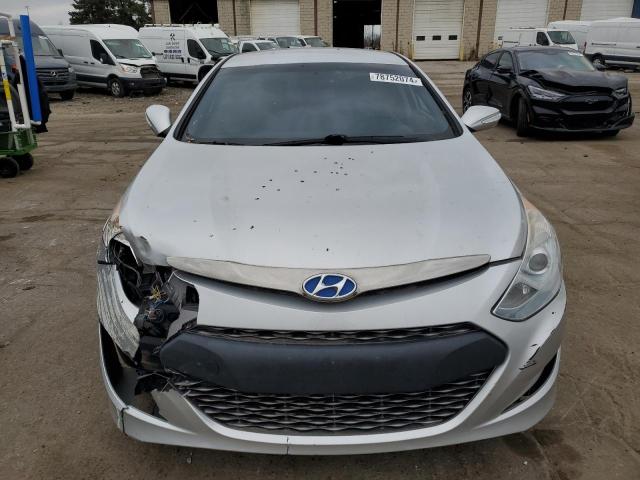 Photo 4 VIN: KMHEC4A45CA032068 - HYUNDAI SONATA HYB 