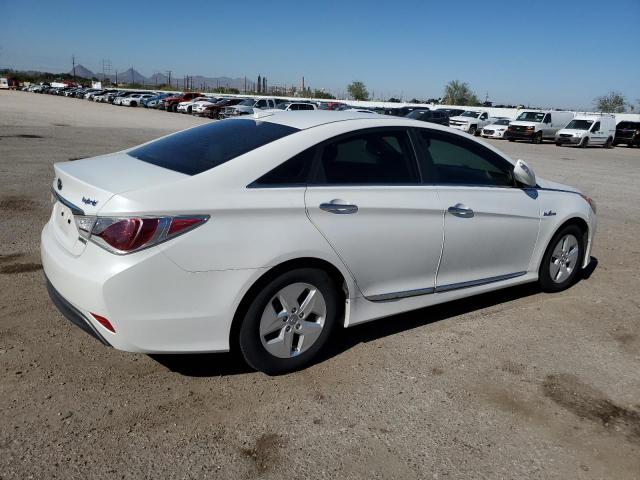 Photo 2 VIN: KMHEC4A45CA034449 - HYUNDAI SONATA 