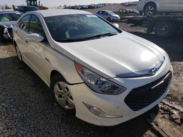 Photo 3 VIN: KMHEC4A45CA043135 - HYUNDAI SONATA HYB 