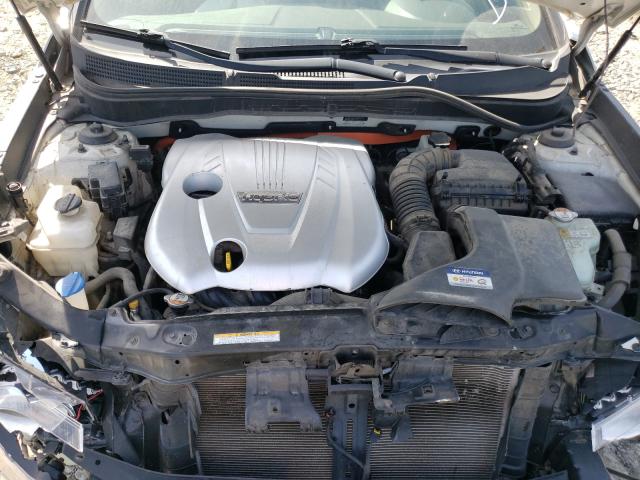 Photo 6 VIN: KMHEC4A45CA044978 - HYUNDAI SONATA HYB 