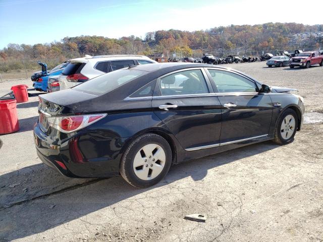 Photo 2 VIN: KMHEC4A45CA047282 - HYUNDAI SONATA 