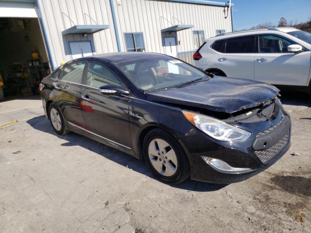 Photo 3 VIN: KMHEC4A45CA047282 - HYUNDAI SONATA 