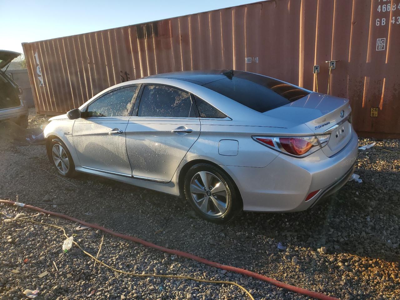 Photo 1 VIN: KMHEC4A45CA055107 - HYUNDAI SONATA 