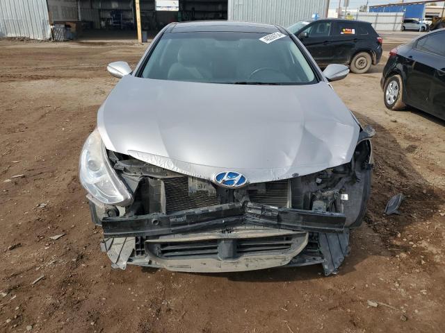 Photo 4 VIN: KMHEC4A45CA057200 - HYUNDAI SONATA 