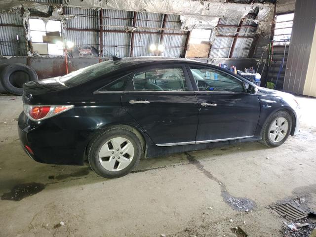 Photo 2 VIN: KMHEC4A45CA063238 - HYUNDAI SONATA 