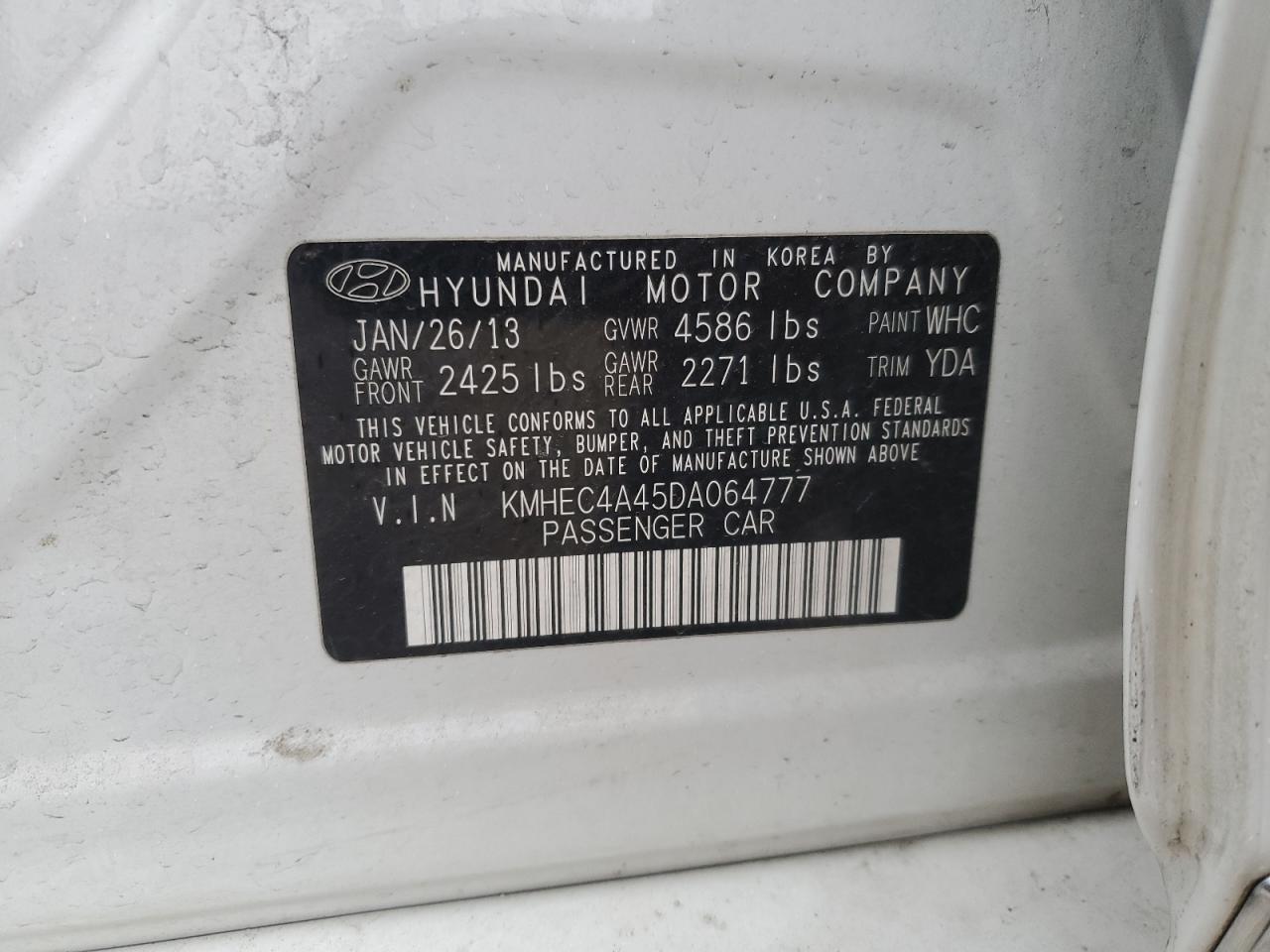 Photo 11 VIN: KMHEC4A45DA064777 - HYUNDAI SONATA 