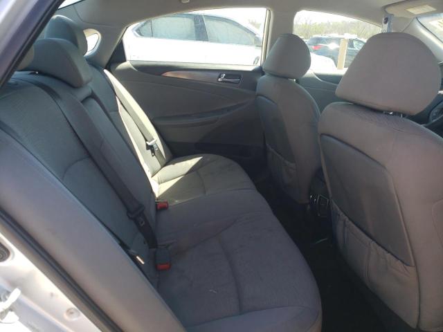 Photo 9 VIN: KMHEC4A45DA076914 - HYUNDAI SONATA 