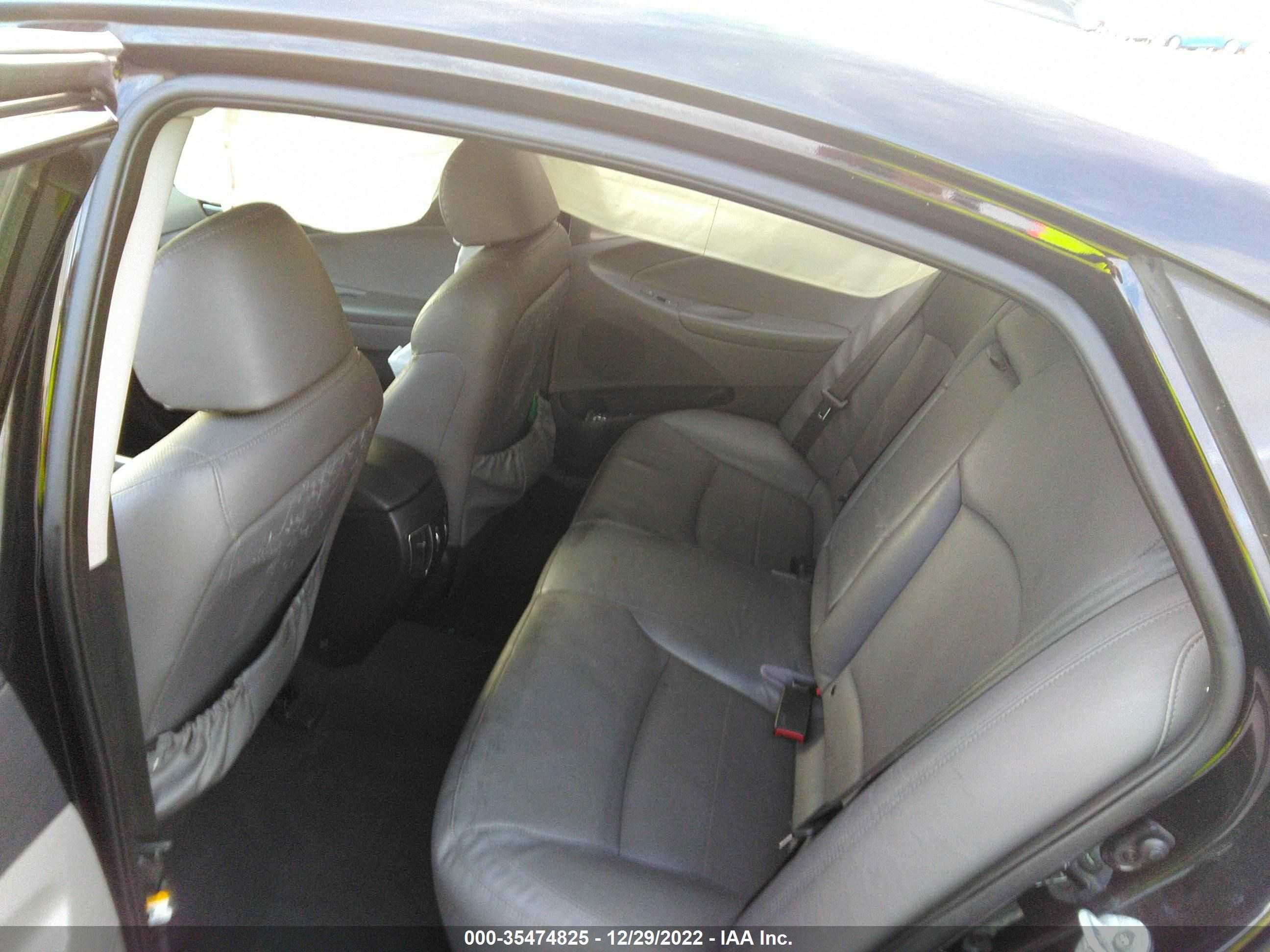 Photo 7 VIN: KMHEC4A45DA081157 - HYUNDAI SONATA 