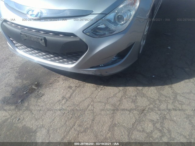 Photo 5 VIN: KMHEC4A45FA126519 - HYUNDAI SONATA 