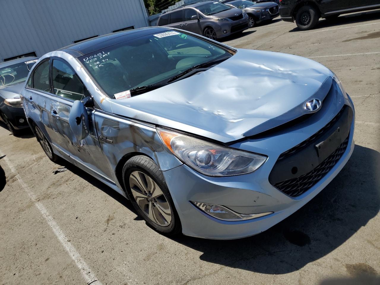 Photo 3 VIN: KMHEC4A45FA136757 - HYUNDAI SONATA 