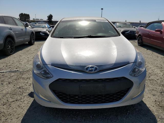 Photo 4 VIN: KMHEC4A45FA137519 - HYUNDAI SONATA HYB 