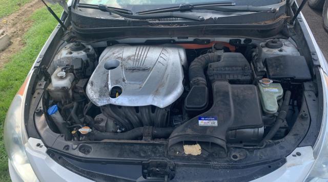 Photo 6 VIN: KMHEC4A46BA002396 - HYUNDAI SONATA HYB 