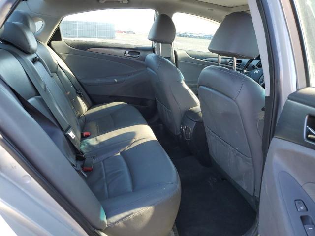 Photo 9 VIN: KMHEC4A46BA002544 - HYUNDAI SONATA 