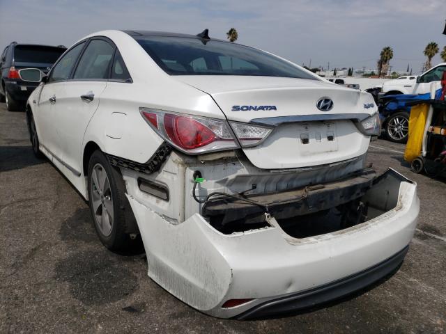 Photo 2 VIN: KMHEC4A46BA017075 - HYUNDAI SONATA HYB 