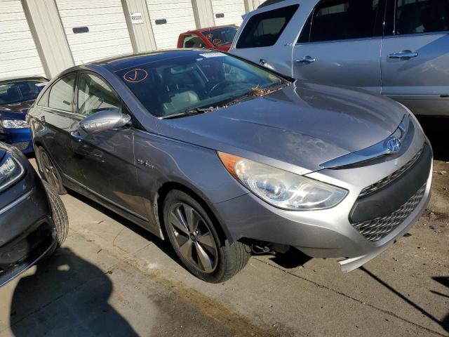 Photo 3 VIN: KMHEC4A46BA018761 - HYUNDAI SONATA HYB 