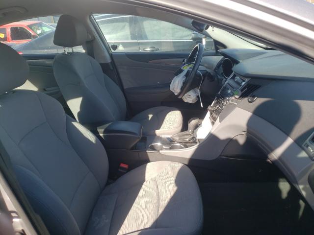 Photo 4 VIN: KMHEC4A46CA023721 - HYUNDAI SONATA HYB 