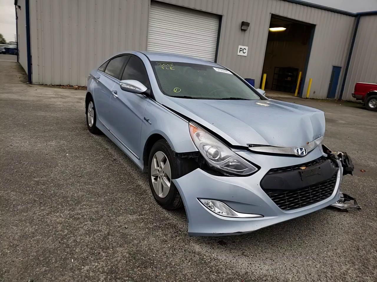 Photo 10 VIN: KMHEC4A46CA036453 - HYUNDAI SONATA HYB 